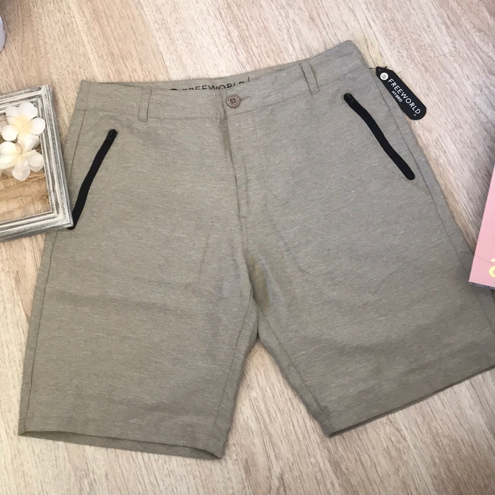 FREEWORLD Men’s Short